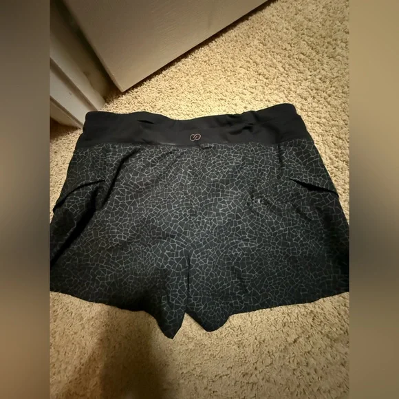 CALIA by Carrie Underwood Black Athletic Shorts - Picture 2 of 4